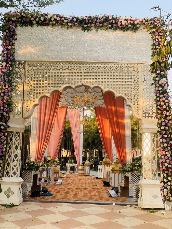 Royal Palace Wedding Decor