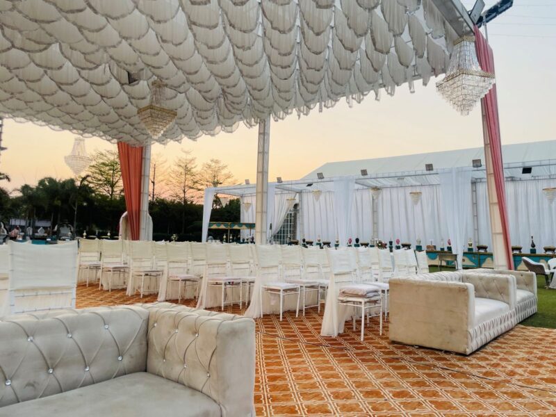Royal Palace Wedding Decor